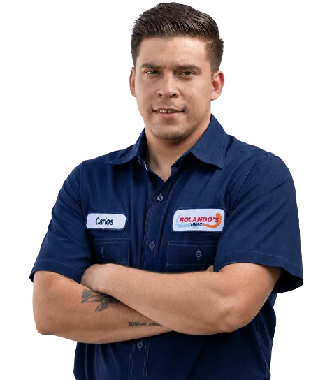 Rolando's HVAC technician Carlos ready to provide air conditioning repair service in Tampa